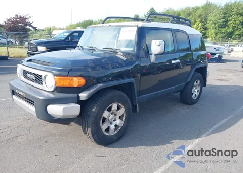 2007 Toyota Fj Cruiser from USA, damaged, VIN JTEBU11F570020014